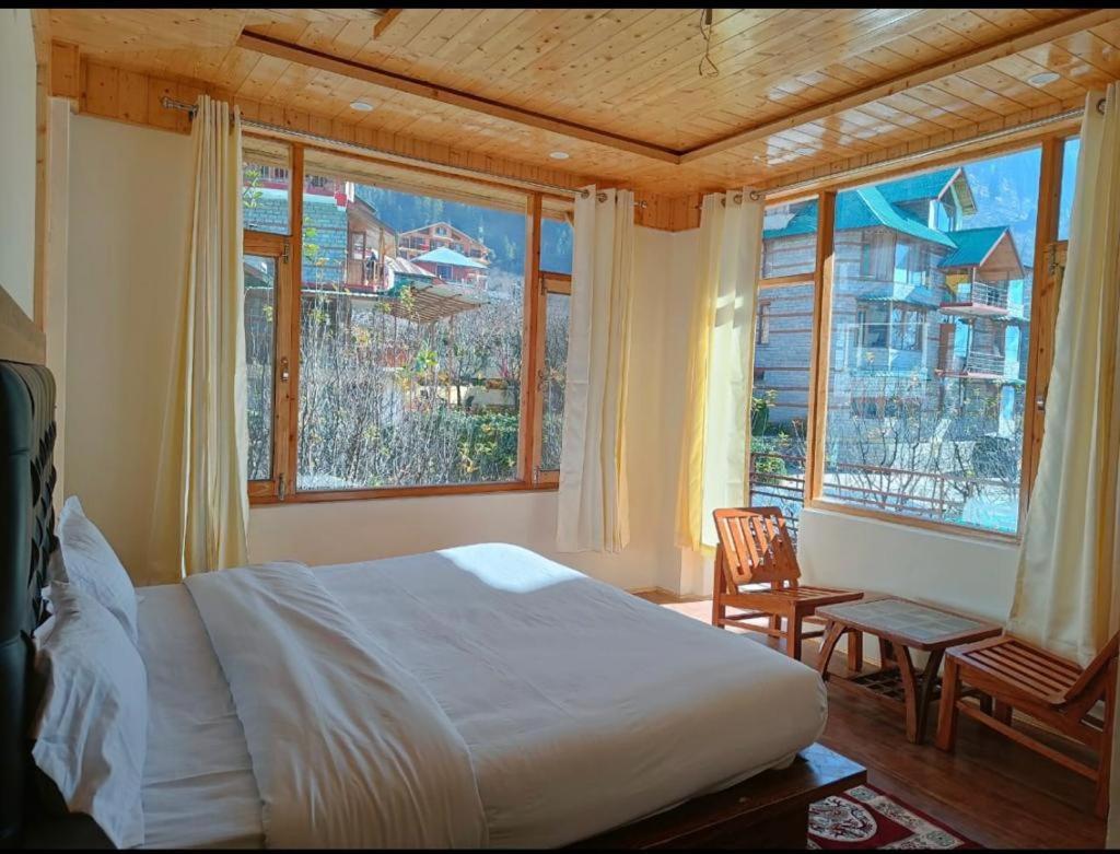 Rajhans Resorts Manali  Exterior photo